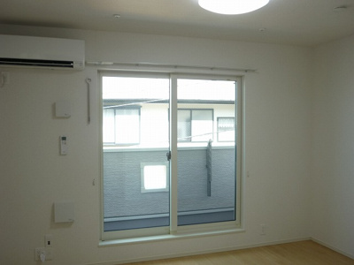 【居間・リビング】 | ラフェリオⅡ | 2面採光♪