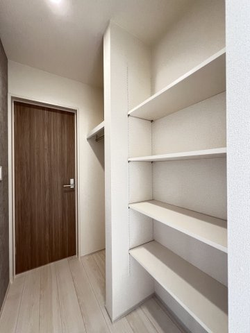 桜井市大福 １号棟 の収納|大容量パントリー