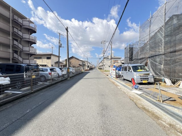 桜井市大福 １号棟 の前面道路含む現地写真