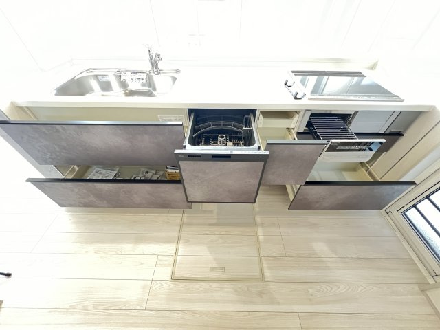 桜井市大福 １号棟 のキッチン|引き出し収納で使いやすいシステムキッチン