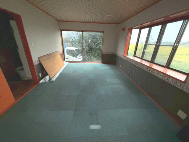 米津町落合 貸店舗・事務所の内装