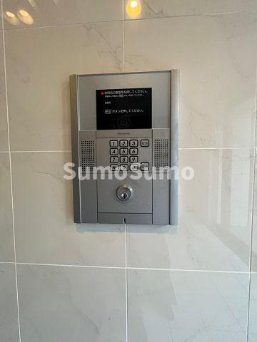 オズレジデンス尼崎の外観