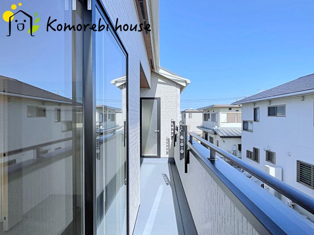蓮田市椿山2丁目　6期　新築一戸建て　ブルーミングガーデン　01のバルコニー|26.3.5撮影済み