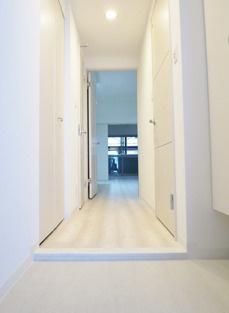 ルボワ天満橋の玄関