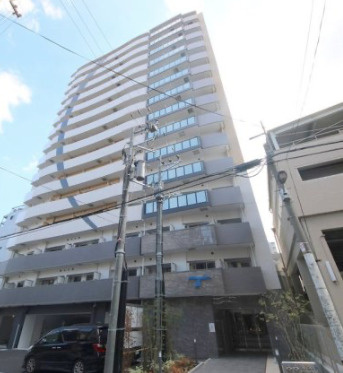 セレニテ本町東リアンの外観