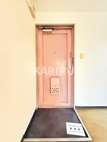 ライフハイツ中宮の玄関