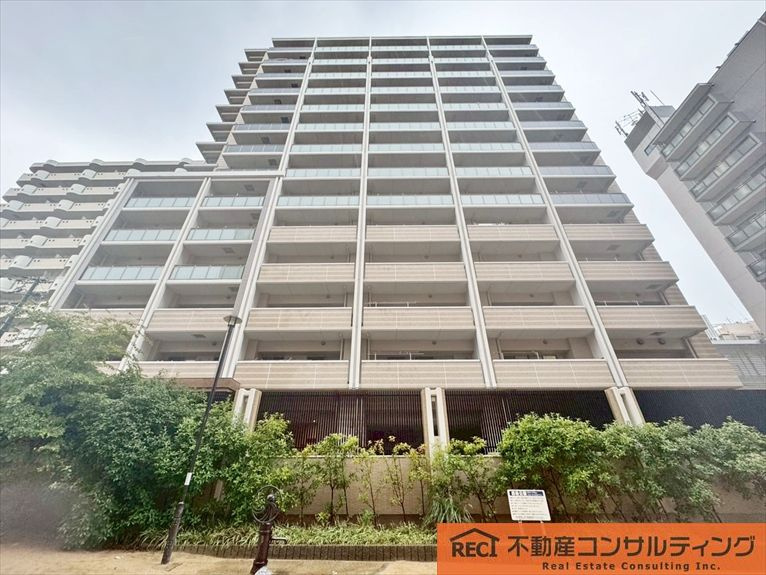 プレミスト六甲道の外観