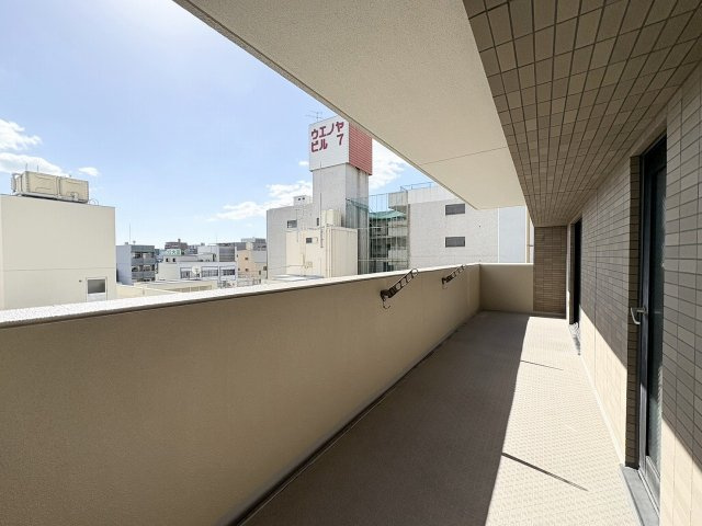 ランドマークシティ相生橋の駐車場|駐車場には空きがあります。2025年10月30日現在