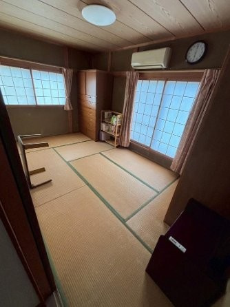 千石東町　中古一戸建ての和室|3階和室
■物件内覧・資金計画相談・住宅ローン相談、リフォーム相談、お問合せ受付中■
※当日・翌日のご内覧、ご相談はお電話でのお問合せがスムーズです！