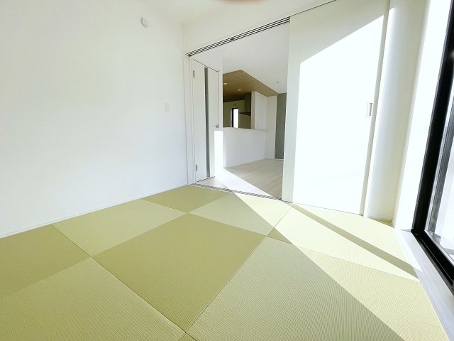 新築戸建・新築建売　郡山市横塚五丁目【ZEH水準住宅】芳賀小・郡山四中の洋室|同社施工例