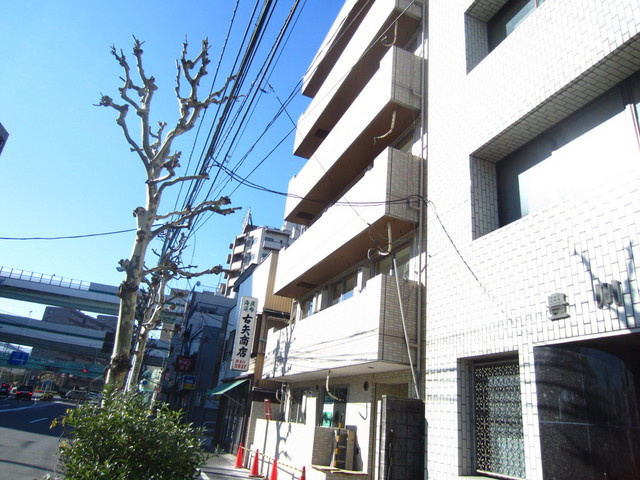 第二アルレ堀之内の外観|明るい道沿いの良い環境です♪