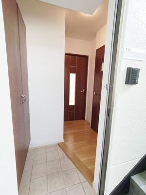 【玄関】 | エムアール祖原