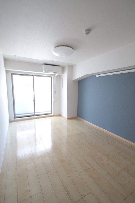 リヴィエールプラスの洋室