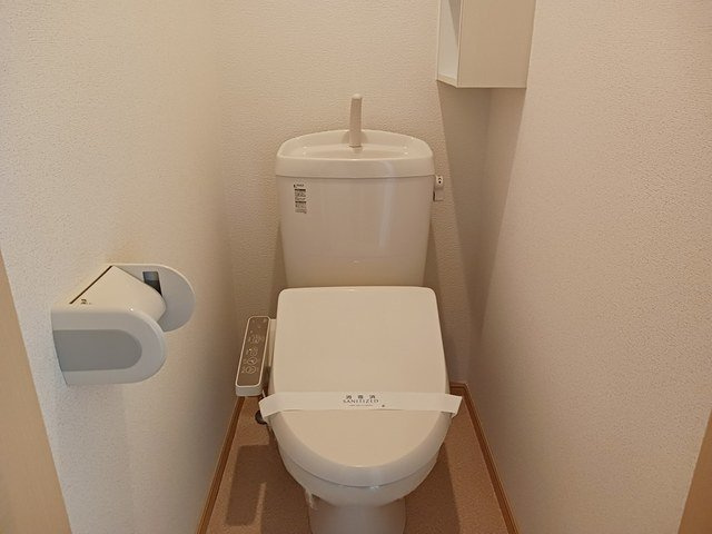 ノ－ス・エッセ　Ⅱのトイレ