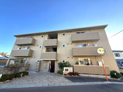 【外観】 | バイオレットガーデンA | 外はこのようになっています