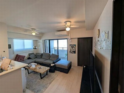 【居間・リビング】 | イーグルコート山科椥辻ステーションフロント