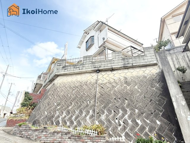 明石市東朝霧丘　土地のその他|角地のような開放感‼古家有になります。良心価格の解体業者ご紹介できます。お見積り無料。