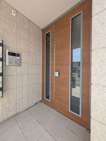 イーストエンド枡形のエントランス