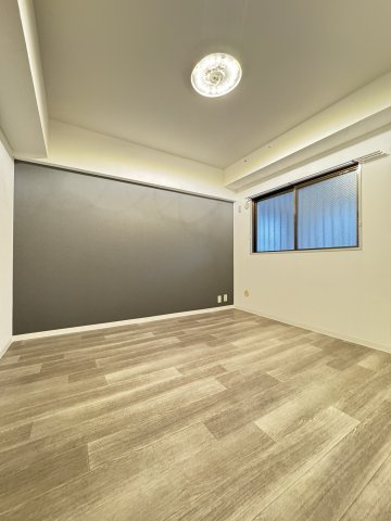 メロディ三宮東の居間・リビング