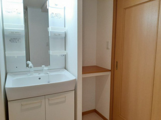 【洗面所】 | アルメリーナ　Ｂ