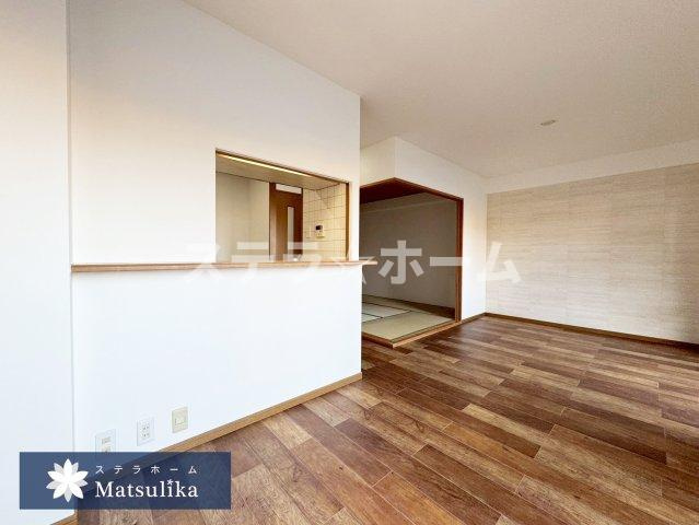 四季彩都けやき館の居間・リビング|おしゃれなリビングです