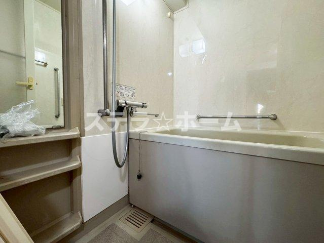 四季彩都けやき館の浴室|落ち着いた空間のお風呂です