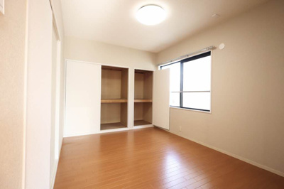 【洋室】 | ビレッジ石塚D