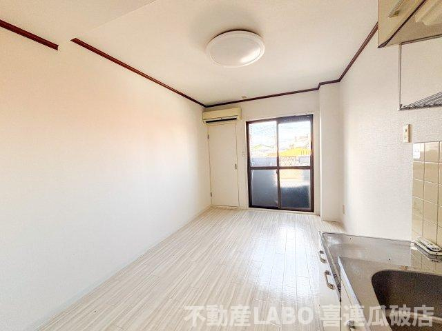 ピリカ平野宮町の居間・リビング