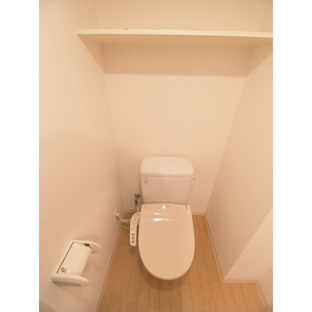 ＺＥＳＴＹ駒沢大学Ⅱのトイレ|落ち着いたトイレです