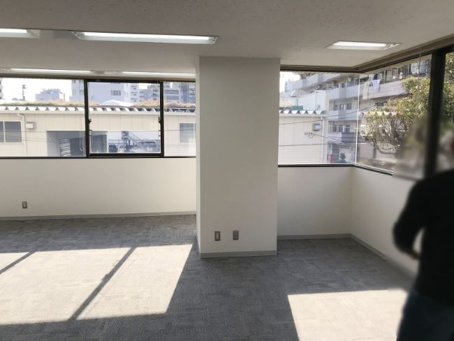 関内ファーストビルの内装