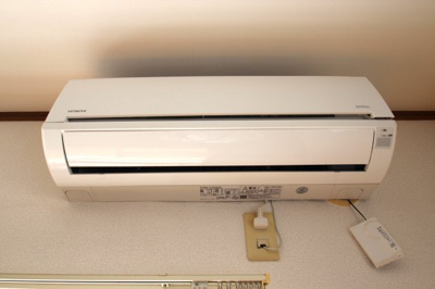 【設備】 | カーサヒルサイドD | エアコン