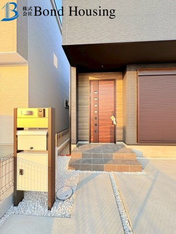 LDKは19.7帖の広々4LDK　朝霧南町　全3棟　2号棟のその他共用部分