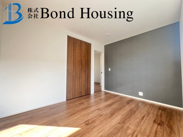 JR朝霧駅徒歩3分の好立地　朝霧南町　全3棟　1号棟の寝室