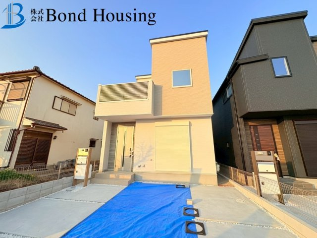 JR朝霧駅徒歩3分の好立地　朝霧南町　全3棟　1号棟の前面道路含む現地写真