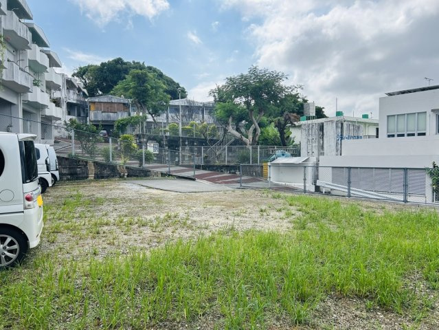 首里末吉町2丁目売土地の外観|西側から撮影