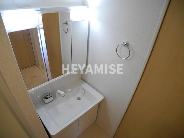 LUTANⅠの洗面所