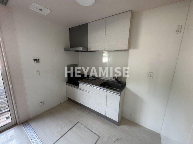 TRANQUILのキッチン|※室内画像は別号室のもの