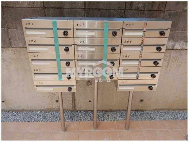 エンジェルハウスのその他共用部分|集合ポスト☆