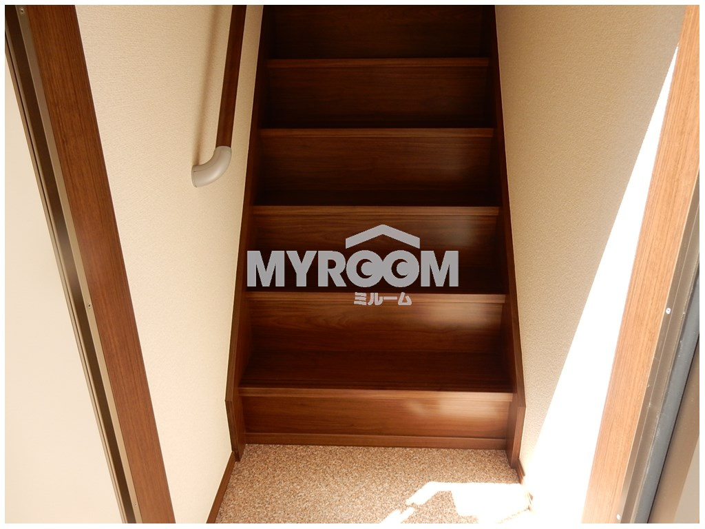 エンジェルハウスの玄関|（同一仕様写真）