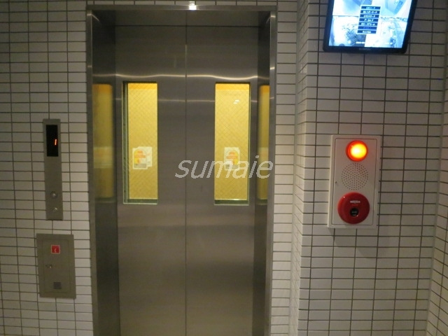 パティーナ十条のその他共用部分|カメラ付きのエレベーターです☆