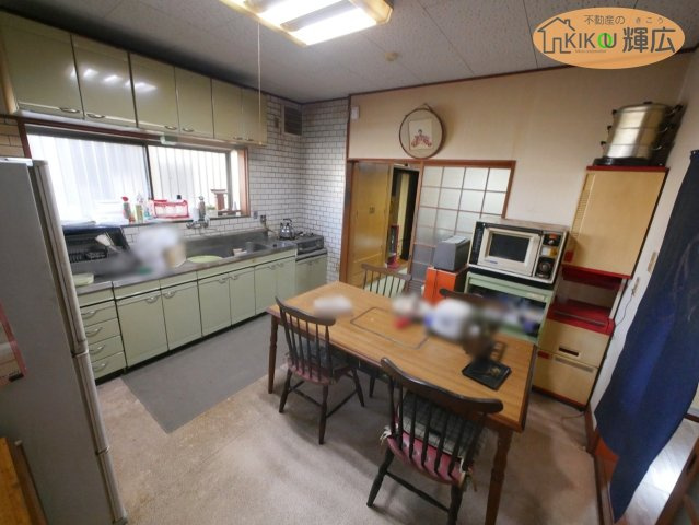 【居間・リビング】 | 姫路市白浜町寺家2丁目　中古戸建