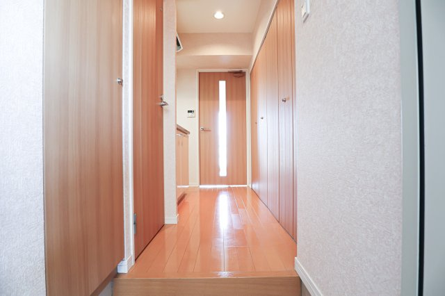 サヴォイ博多ブールバール　5階の玄関|別号室のものになります。現状優先。