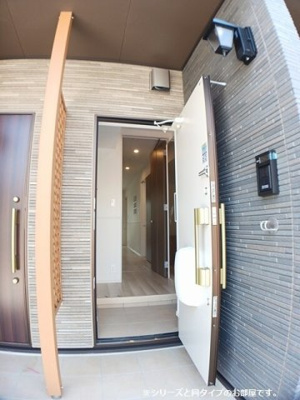 【玄関】 | シャノワールＳ