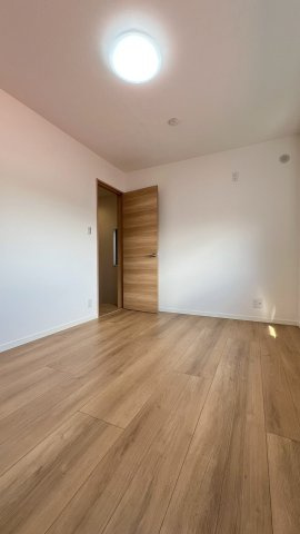 今津野田町の寝室|洋室