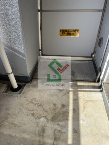 プロペ所沢ビル2のバルコニー