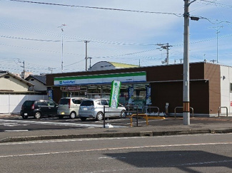 【周辺】 | ミルト近見　Ⅱ | ファミリーマート大新田店まで650m