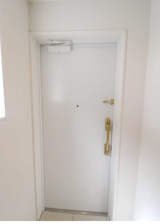 LUNIQ亀戸の玄関