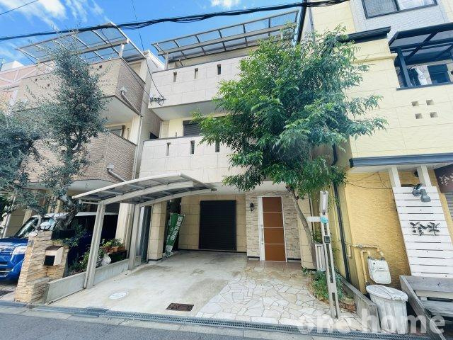 木川西3丁目中古戸建の外観|◆カーポートには屋根があり、愛車を雨から守れます！