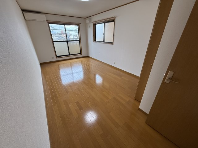 上野坂グランハイツAの居間・リビング