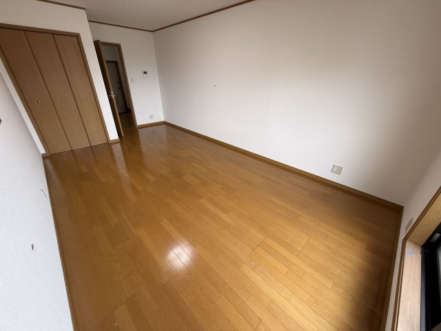 上野坂グランハイツAの居間・リビング